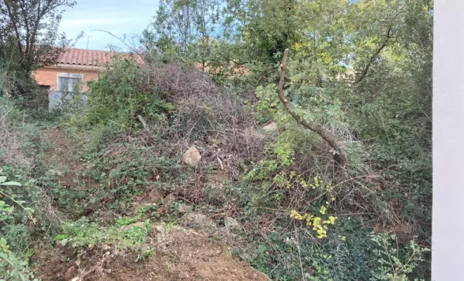 Nettoyage d'un jardin en friche à Saint Jean de la Blaquière, Clermont-l'Hérault, ABJ ENVIRONNEMENT